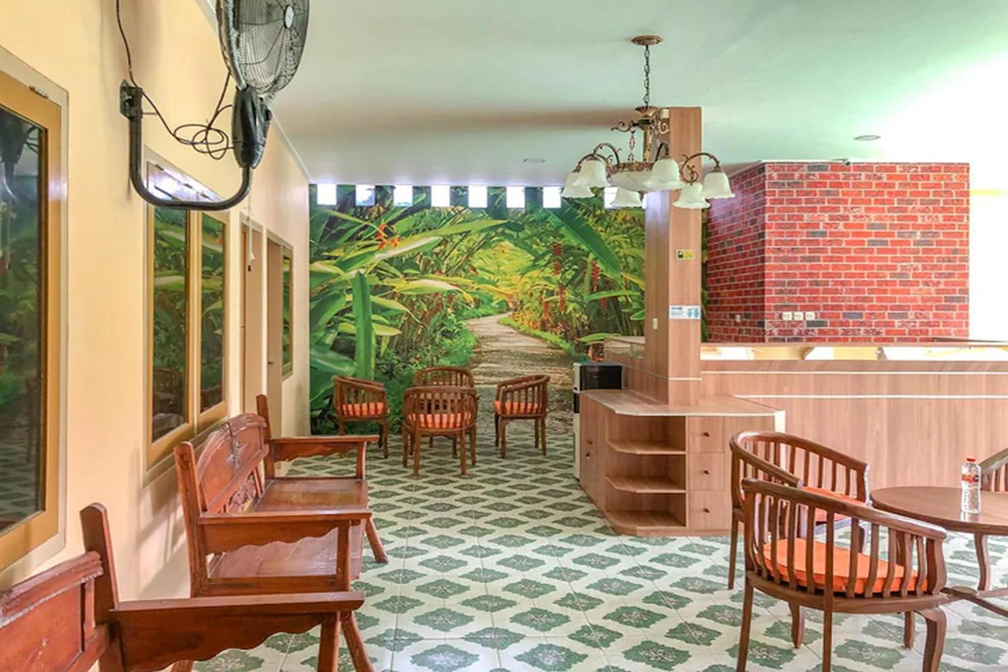 Adisa Homestay مالانغ المظهر الخارجي الصورة